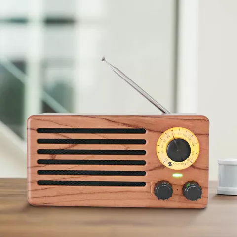 NR-3013 Mini Texture En Bois R&eacute;tro Radio FM Haut-parleur Bluetooth Sans Fil - Couleur Bois Marron Clair