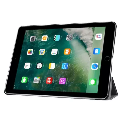 Just in Case &Eacute;tui &agrave; trois volets avec fonction veille et r&eacute;veil compatible avec iPad 9.7 2017 2018 - Noir