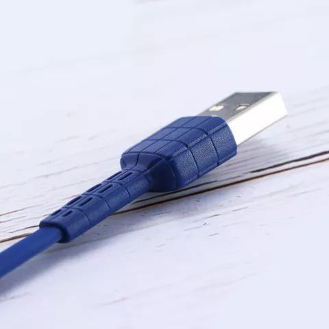Chargeur de c&acirc;ble plat USB-A vers USB-C Remax Armor C&acirc;ble de charge de charge rapide - Bleu