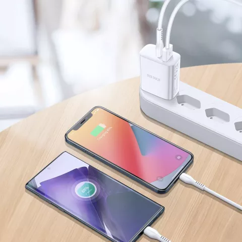 Chargeur Dux Ducis Adaptateur USB-A et USB-C 20W Adaptateur secteur PD 20W QC 18W - Blanc