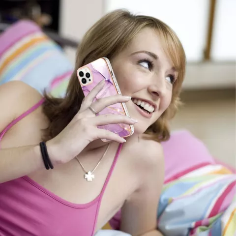 Coque TPU Marble Stone compatible avec iPhone 14 Pro - violet