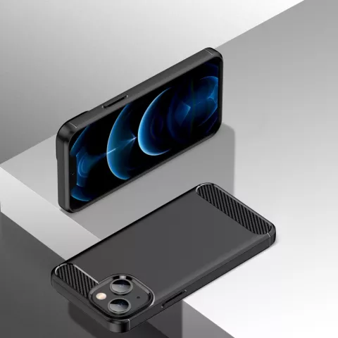 Coque Carbon Armor TPU avec finition bross&eacute;e compatible avec iPhone 13 - noir