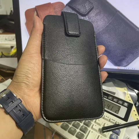 Litchee Cuir Texture Pochette De T&eacute;l&eacute;phone Universelle Insert De Ceinture Clip De Ceinture Max 5,5 Pouces Comme compatible avec iPhone SE Et 13 Mini - Noir