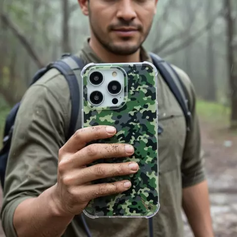 Coque Camo Survivor TPU avec coins renforc&eacute;s compatible avec iPhone 16 Plus - Vert Arm&eacute;e