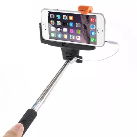 Perche &agrave; selfie avec monopode &agrave; bouton de c&acirc;ble audio