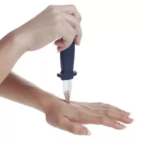 Couteau factice r&eacute;tractable fausse dague en plastique