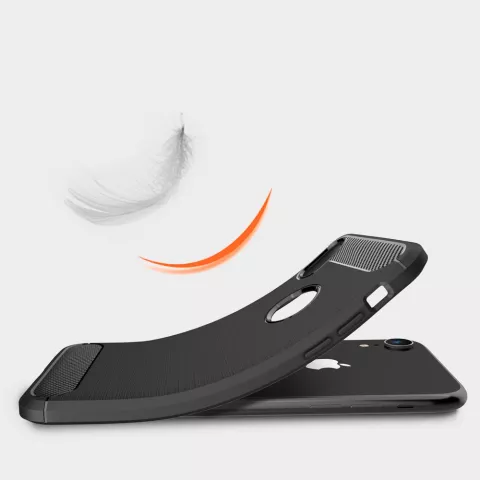 Coque TPU Armor Carbone Bross&eacute; compatible avec iPhone XR - Noir