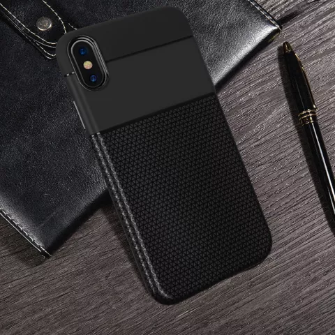 Coque TPU Antid&eacute;rapante Flexible compatible avec iPhone XR - Noir